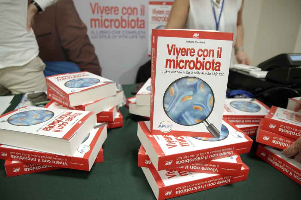 Adriano Panzironi, "Vivere il Microbiota",